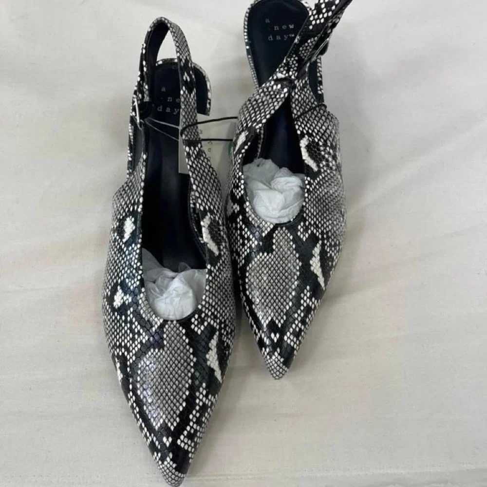 Black & white snake print kitten heel slingback shoes